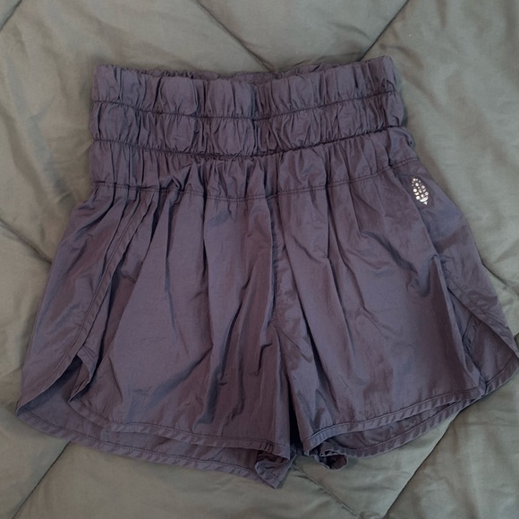 Free People FP Movement Shorts High Triple Elastic Waist Women’s M Medium Purple - Picture 5 of 8